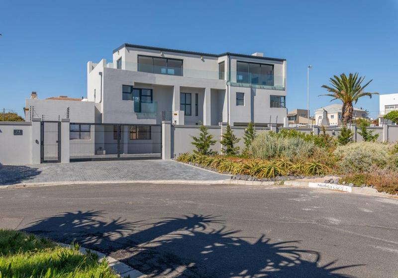 7 Bedroom Property for Sale in Melkbosstrand Western Cape